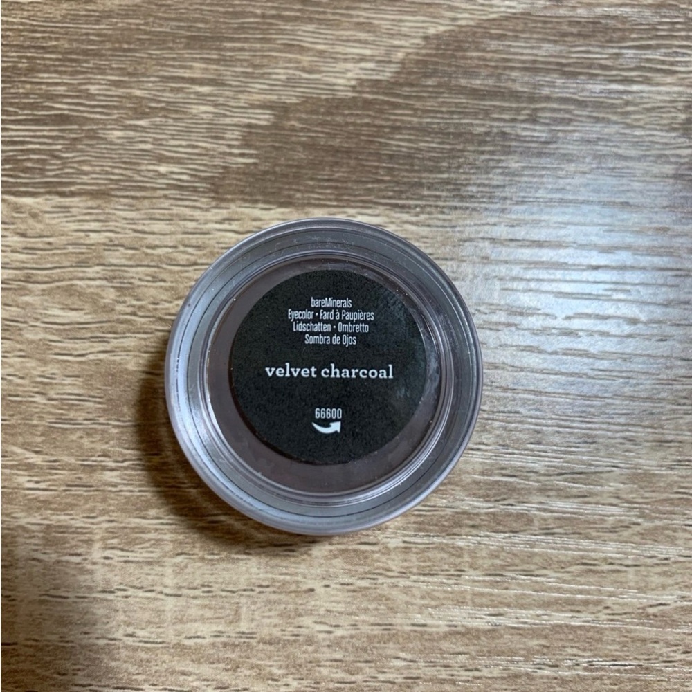 bareMinerals velvet charcoal eye color